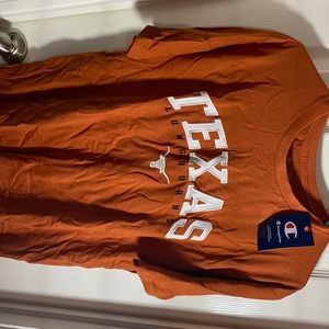Large University of Texas (UT) Longhorn burnt orange t-shirt